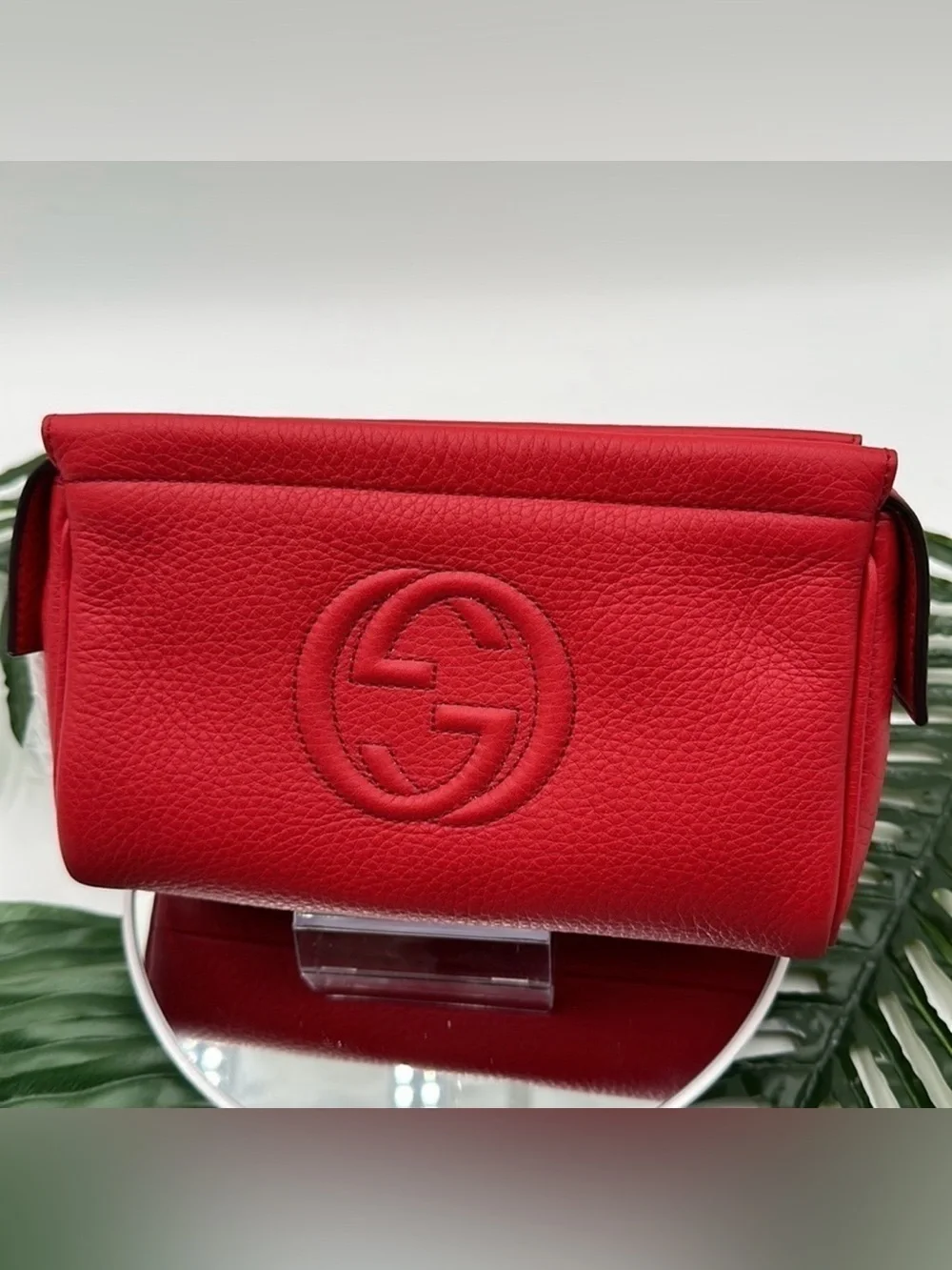 GUCCI | ✨NEW✨ Soho Cosmetic Case / Pouch in Red Pebbled Leather